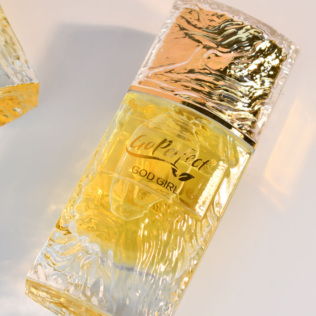عطر الفتاة المثالية